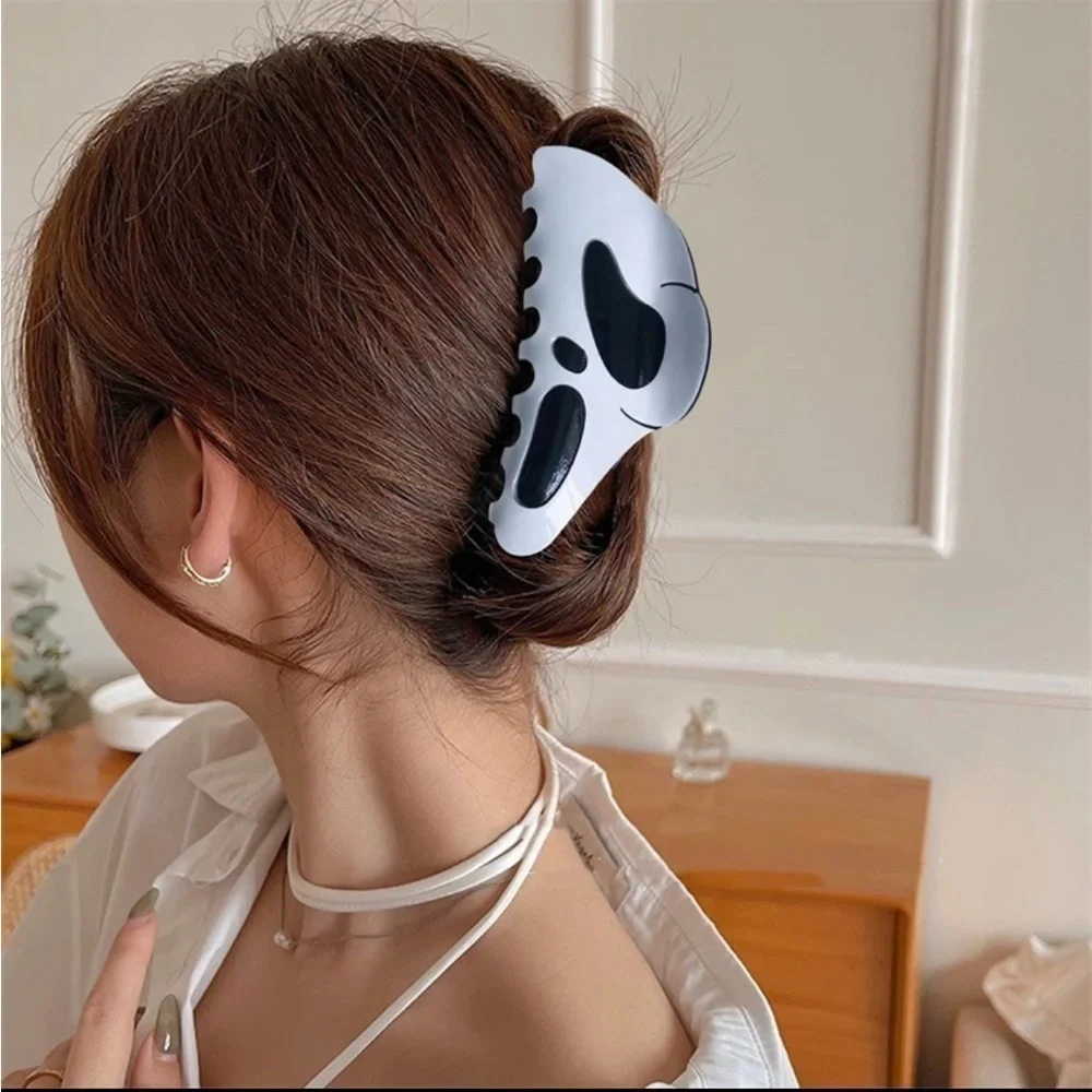 3 For $35 👻 Ghost Face Acrylic Acetate Hair Clip